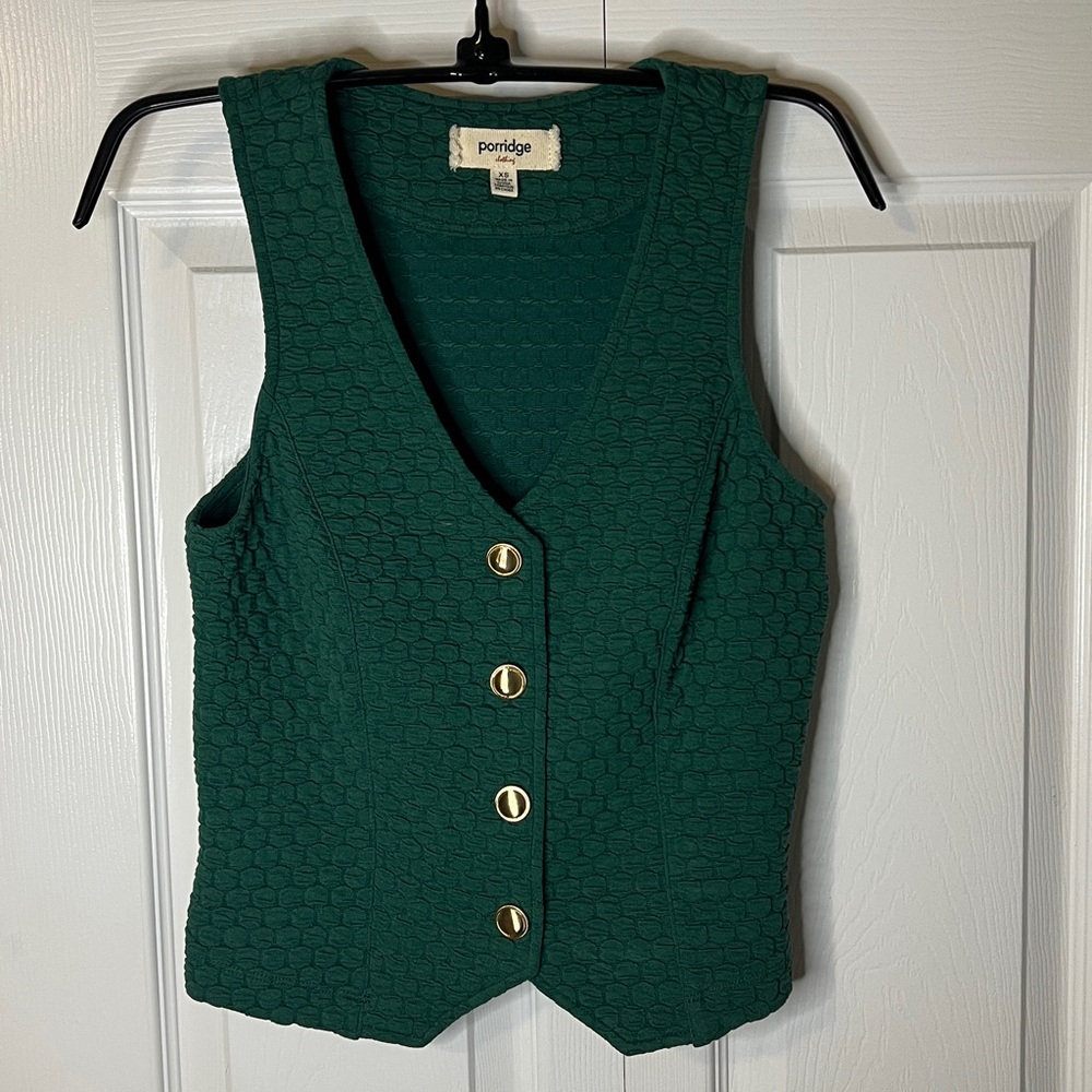 Porridge Aila Button Front Knit Emerald Green Texture Vest w/ Gold Buttons Sz XS